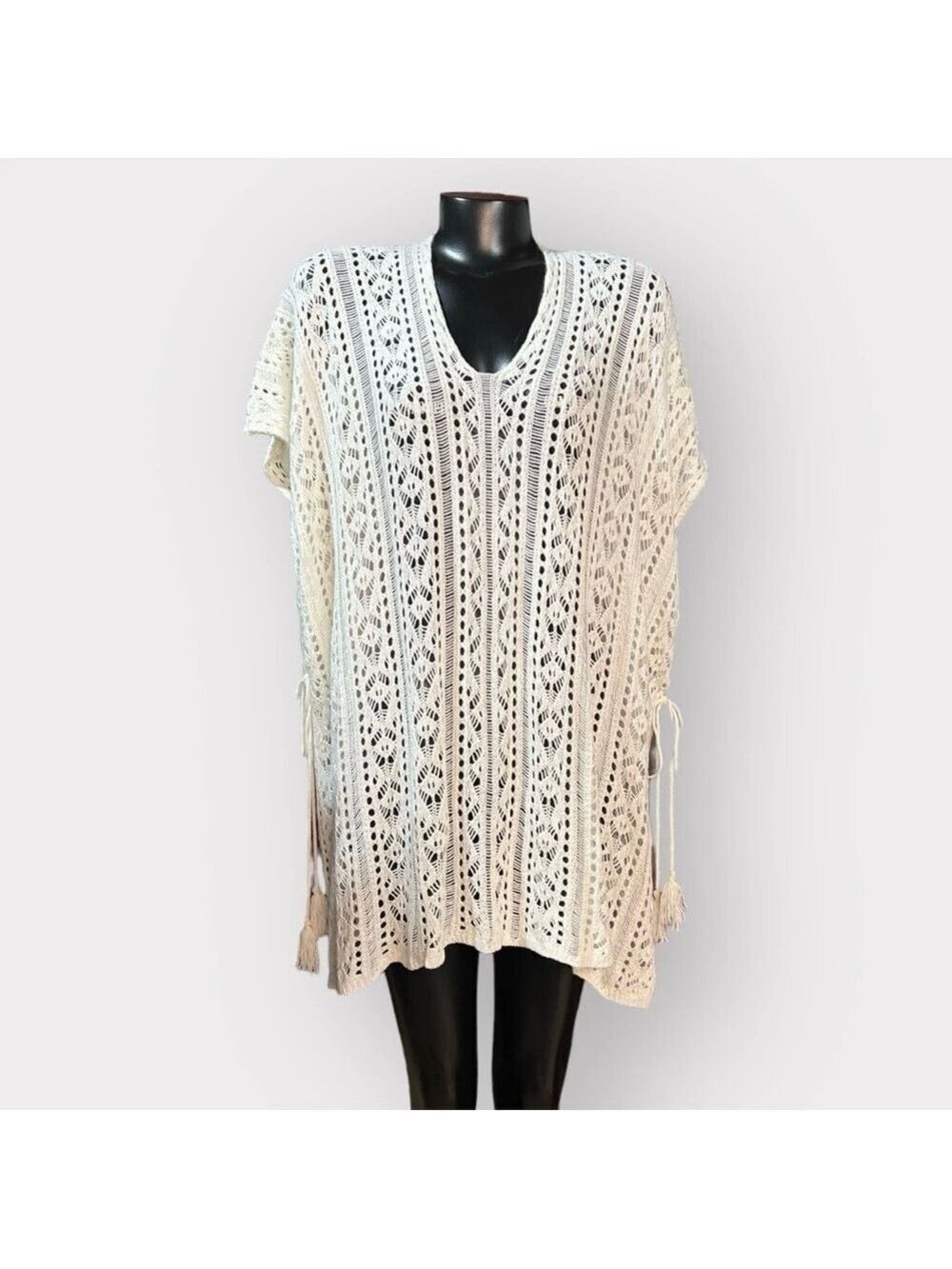 P165 NEW XL Crochet Lace Swimsuit Cover-Up White Minimalist Beach Vaca Auction